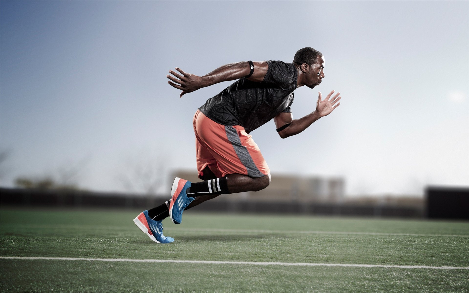 比赛精彩瞬间回放：本周炫技进球、神级扑救不断，精彩进球视频